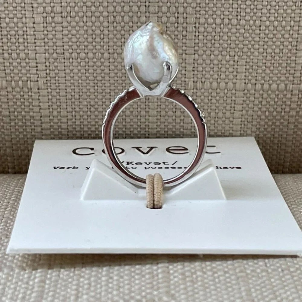 Covet Women Ring Crystals Accent Silver Tone Faux Pearl Ring Jewelry Size 6 - Picture 7 of 10